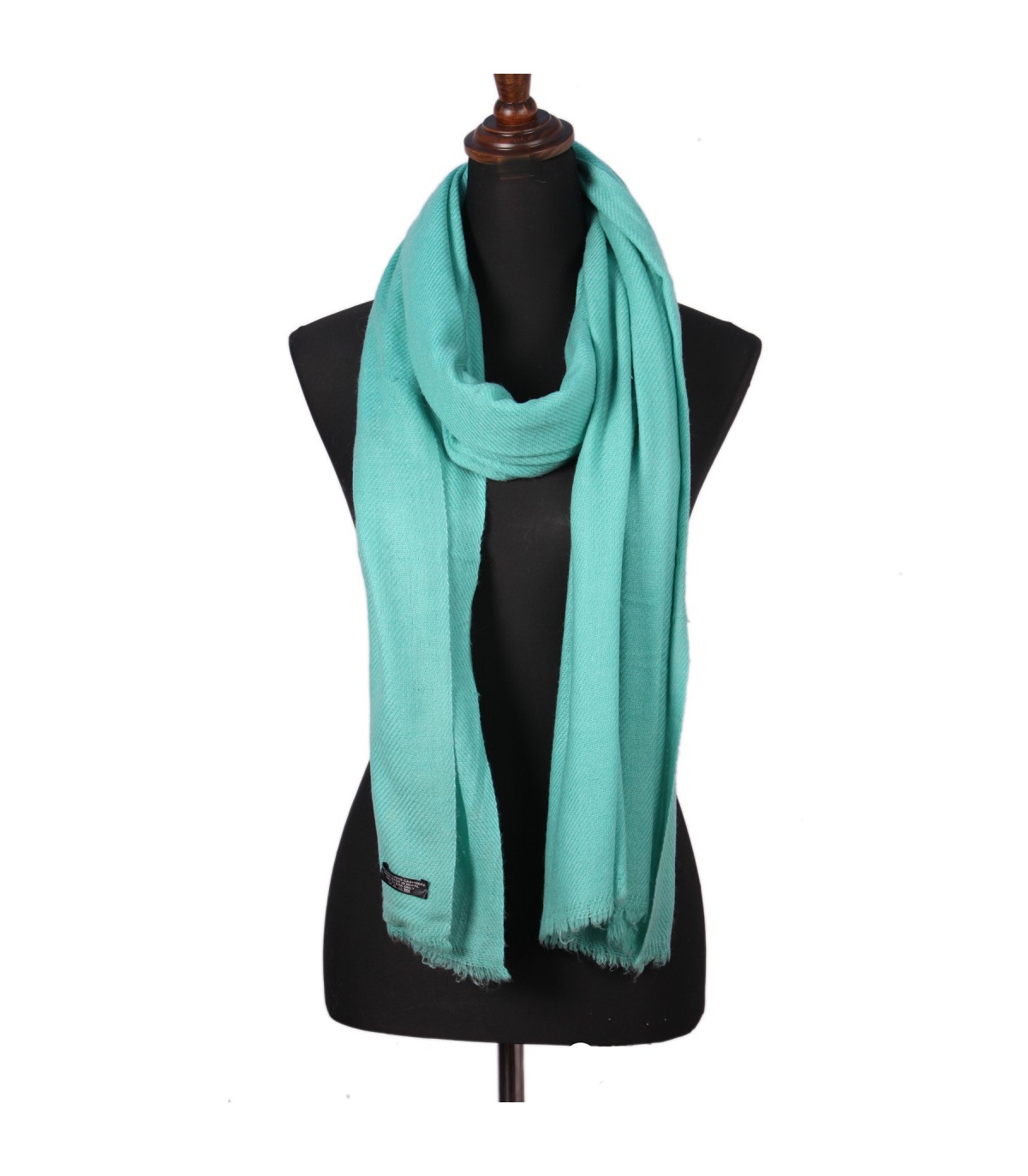 Cosy cashmere shawls